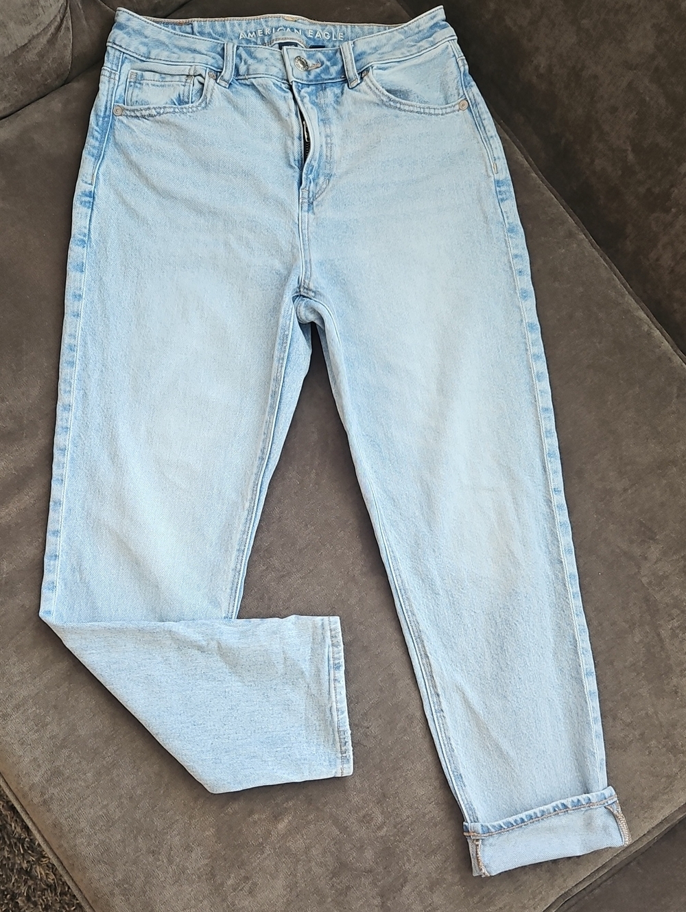 American Eagle Outfitters Light Wash High-Rise Straight Jeans